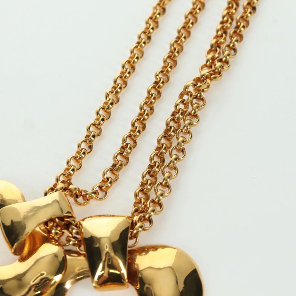 Chanel Vintage Cc Heart Pendant Long Metal Gold Metal Necklace Jewelry (Pre-Owned)