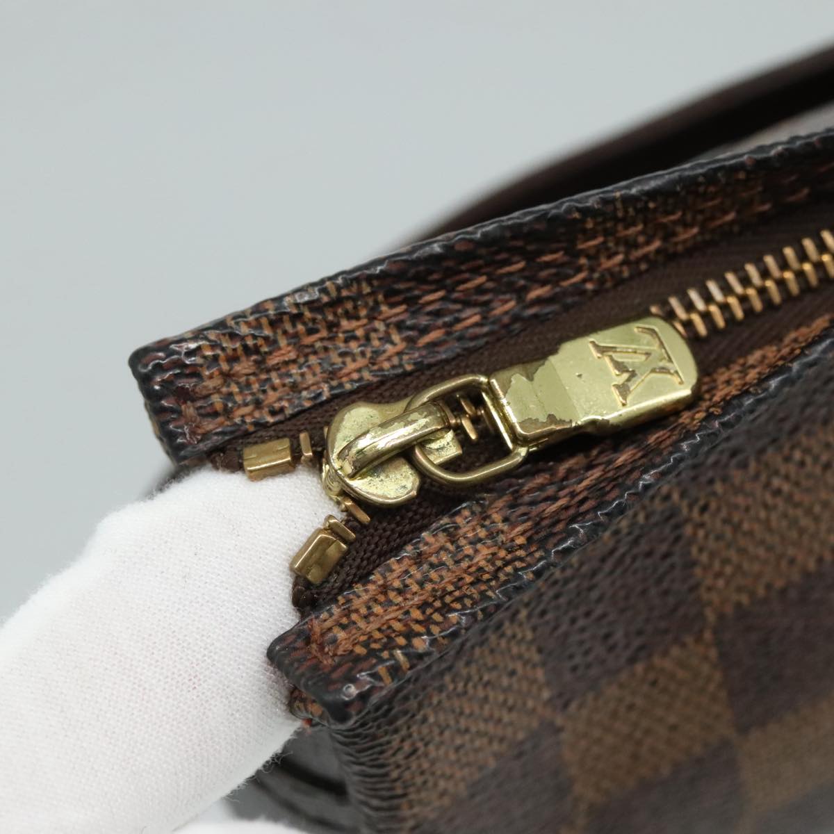 Louis Vuitton Trousse Makeup Brown Canvas Clutch Bag (Pre-Owned)
