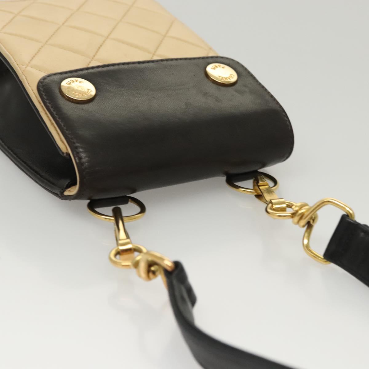 Chanel Phone Case Beige Leather Clutch Bag (Pre-Owned)