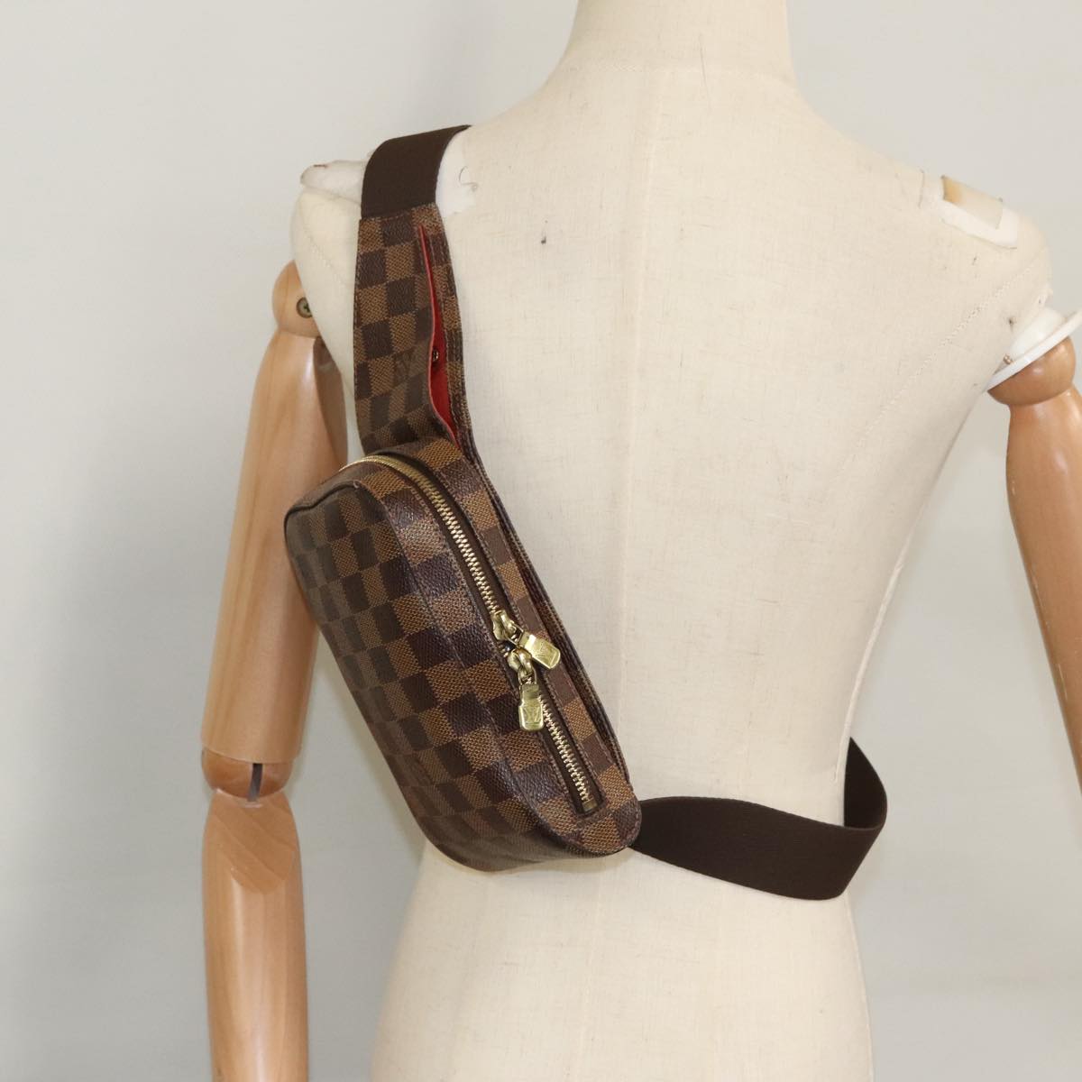 Louis Vuitton Geronimos Brown Canvas Shoulder Bag (Pre-Owned)