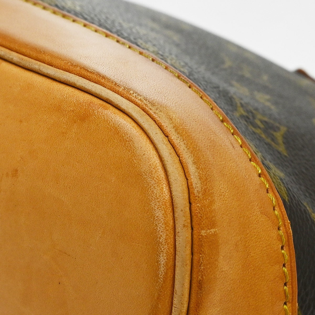 Louis Vuitton Alma Monogram Canvas Brown Canvas Handbag (Pre-Owned)