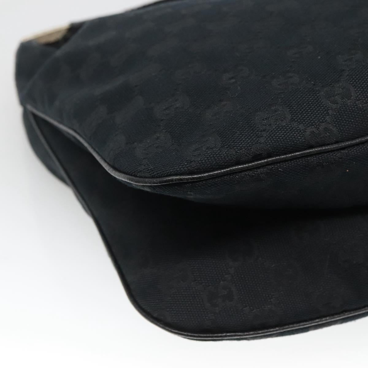 Gucci Gg Canvas Black Canvas Clutch Bag (Pre-Owned)