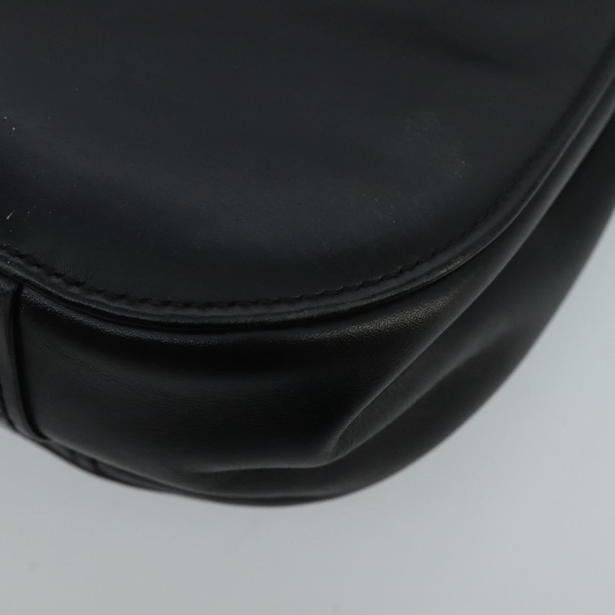 Gucci Black Leather Shoulder Bag (Pre-Owned)