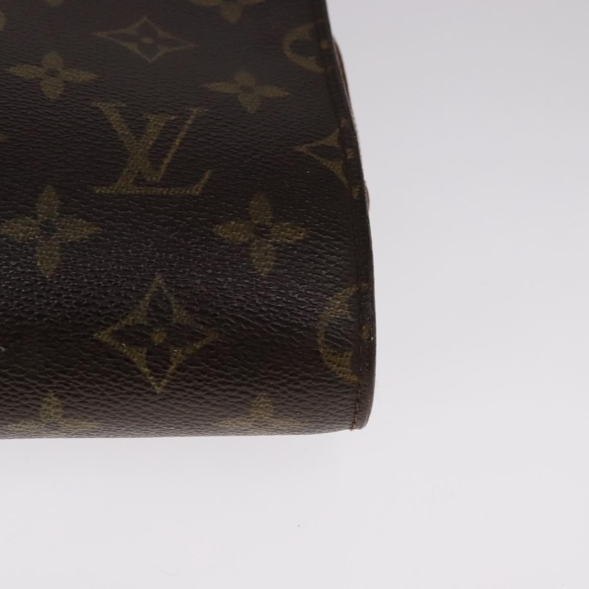 Louis Vuitton Orsay Brown Canvas Clutch Bag (Pre-Owned)