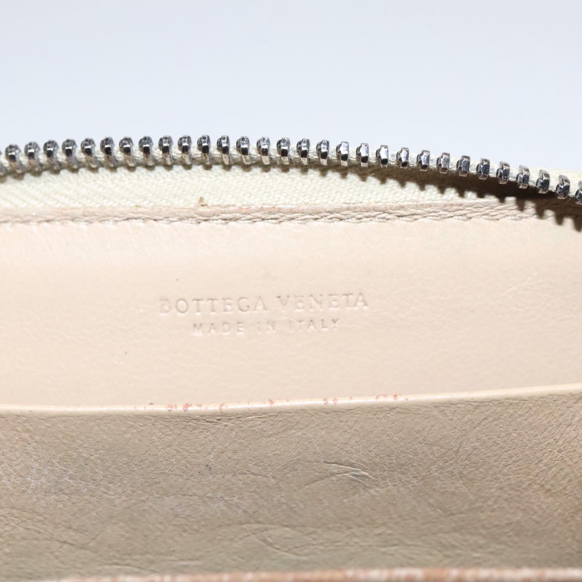 Bottega Veneta Intrecciato Beige Leather Wallet (Pre-Owned)