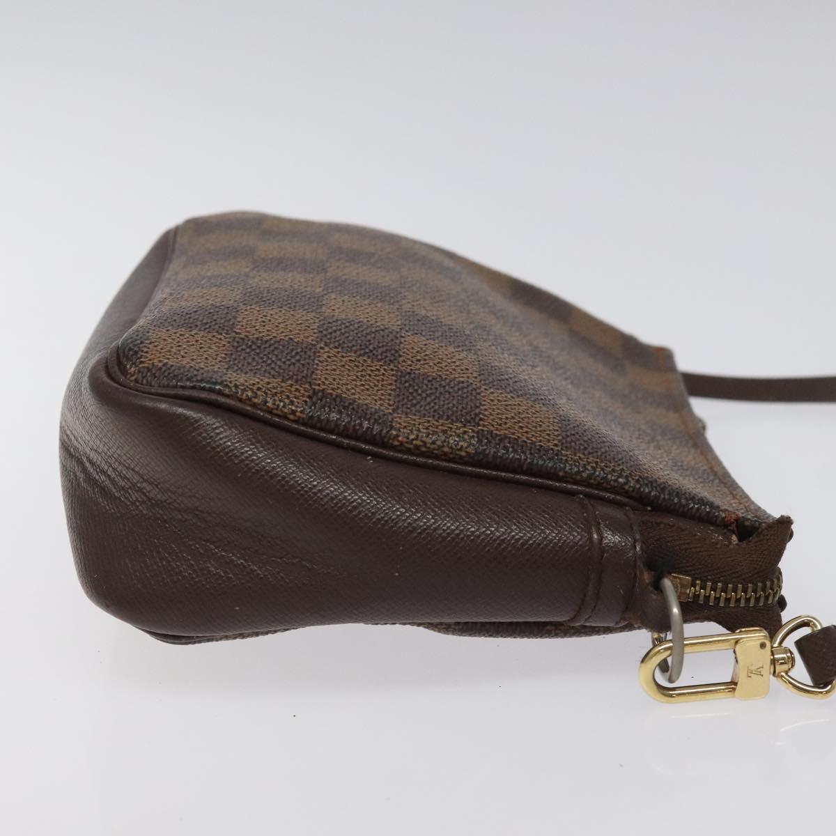 Louis Vuitton Trousse Makeup Brown Canvas Clutch Bag (Pre-Owned)