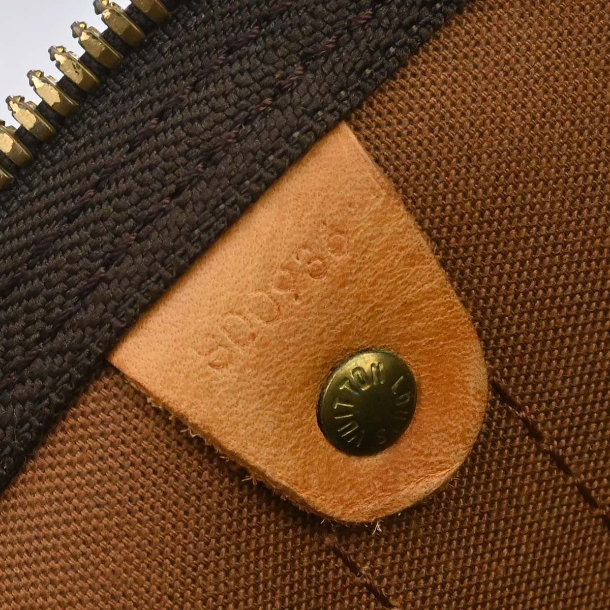 Louis Vuitton Keepall Monogram Canvas Brown Canvas Travel Bag Bag (Pre-Owned)