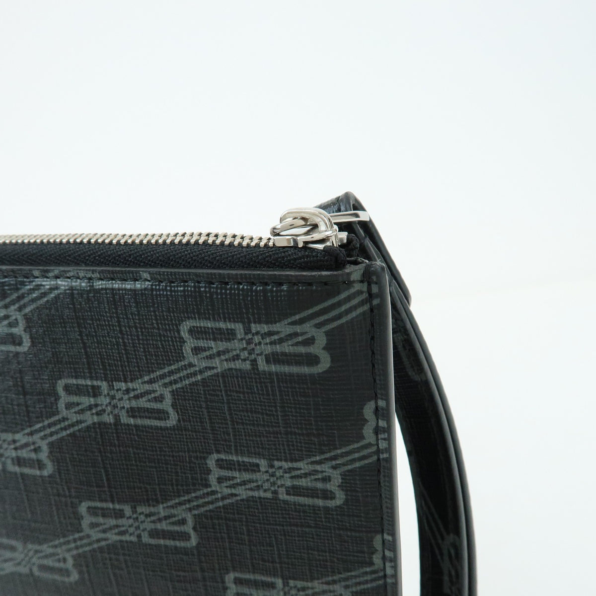 Balenciaga Signature Pouch Monogram Pvc Leather Black Canvas Clutche & Pouche Bag (Pre-Owned)