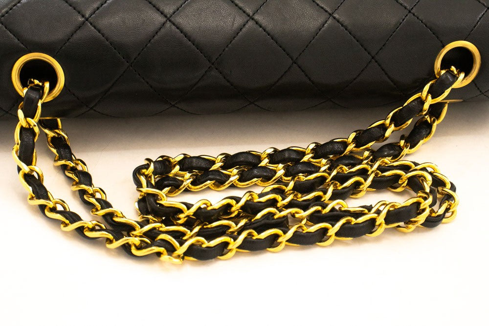 Chanel Classic Flap Lambskin Black Leather Crossbody Bag Bag (Pre-Owned)
