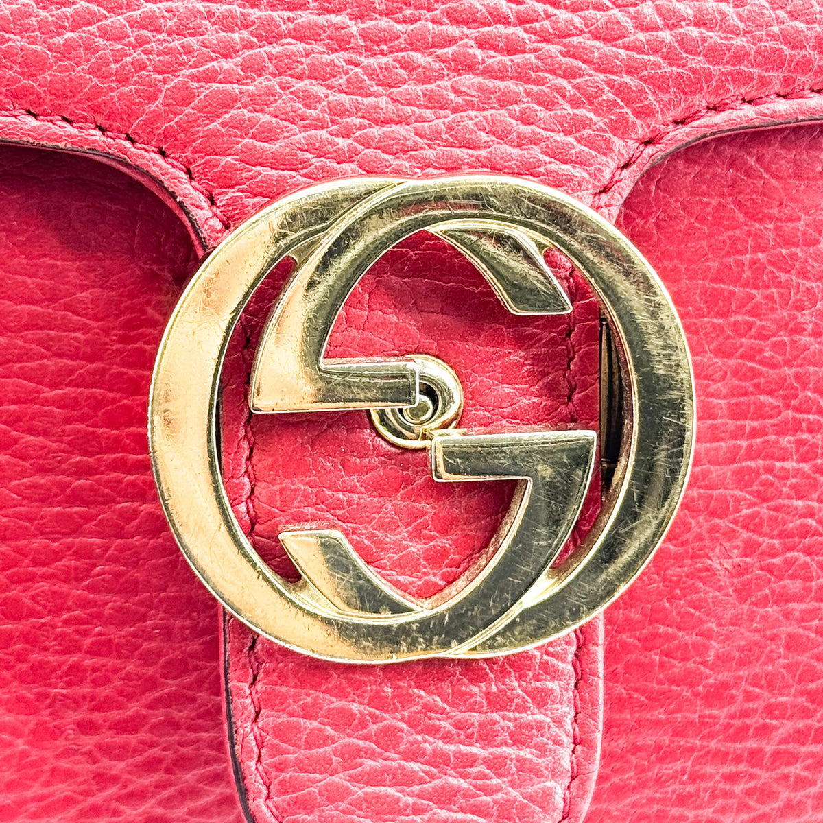 Gucci Interlocking Leather Red Leather Shoulder Bag Bag (Pre-Owned)