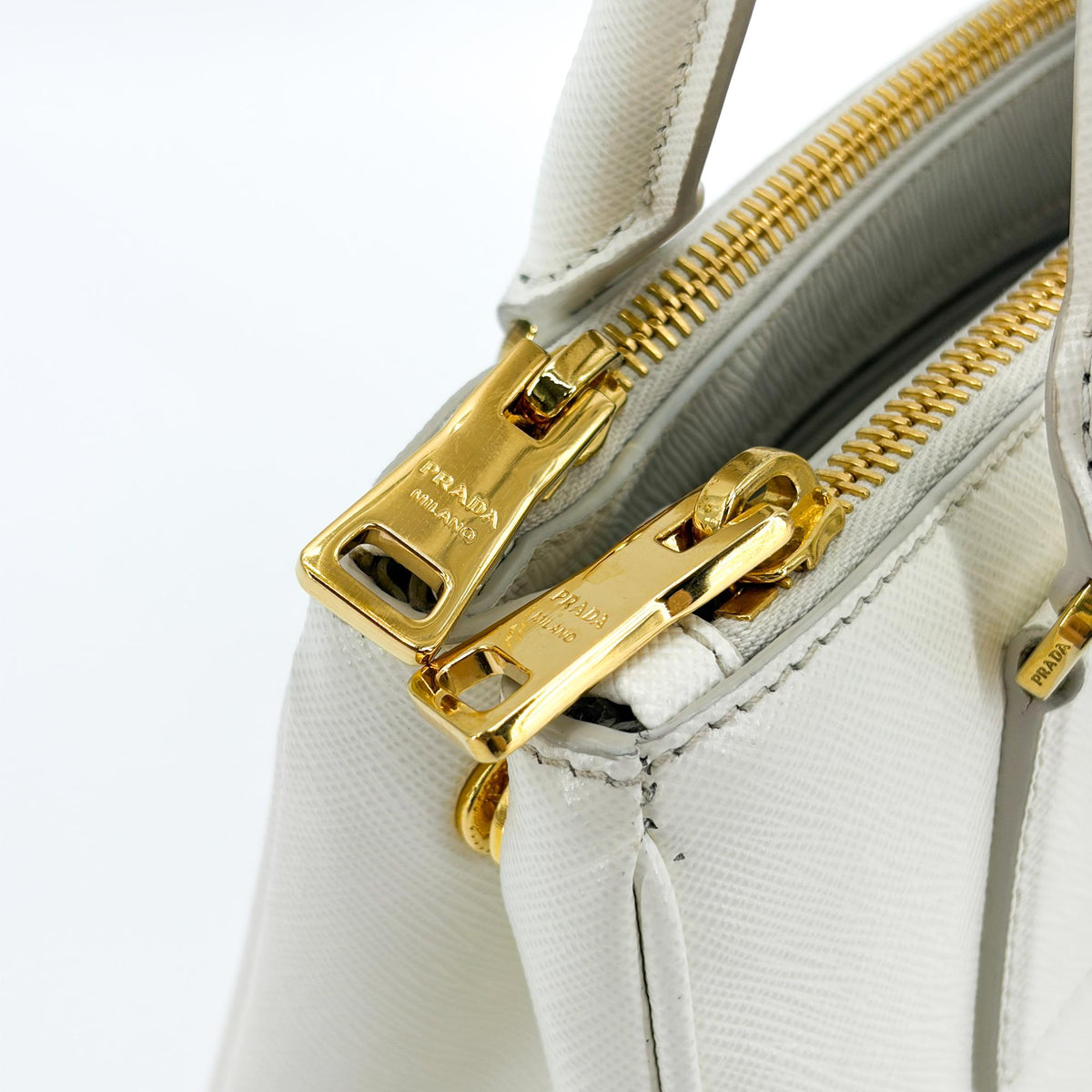 Prada Galleria Double Zip Saffiano Leather White Leather Tote Bag Bag (Pre-Owned)