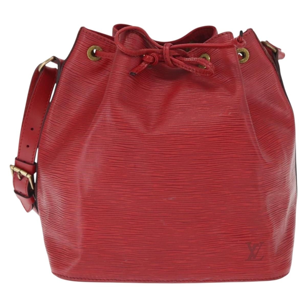 Louis Vuitton Petit Noe Epi Leather Red Leather Shoulder Bag Bag (Pre-Owned)