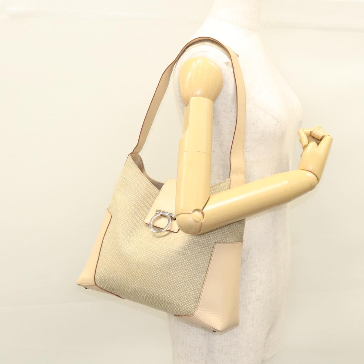 Salvatore Ferragamo Gancini Beige Leather Shoulder Bag (Pre-Owned)