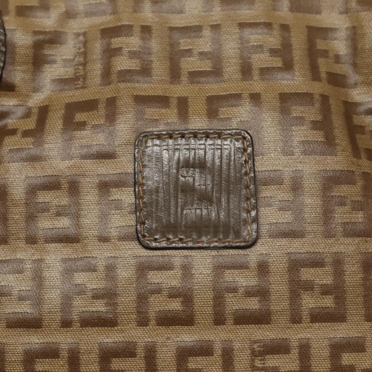 Fendi Beige Canvas Shoulder Bag (Pre-Owned)
