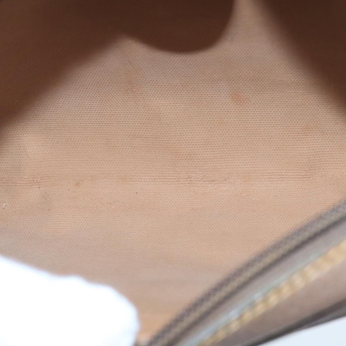Gucci Gg Supreme Beige Canvas Shoulder Bag (Pre-Owned)