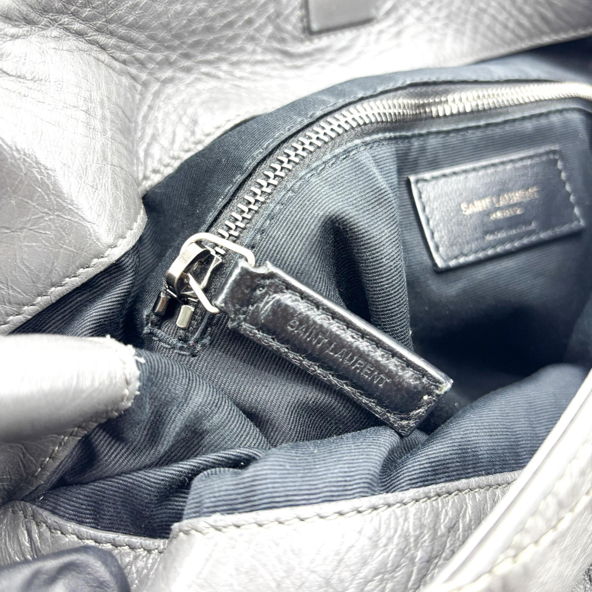 Saint Laurent Niki Shopping Matelasse Chevron Leather Gray Leather Tote Bag Bag (Pre-Owned)
