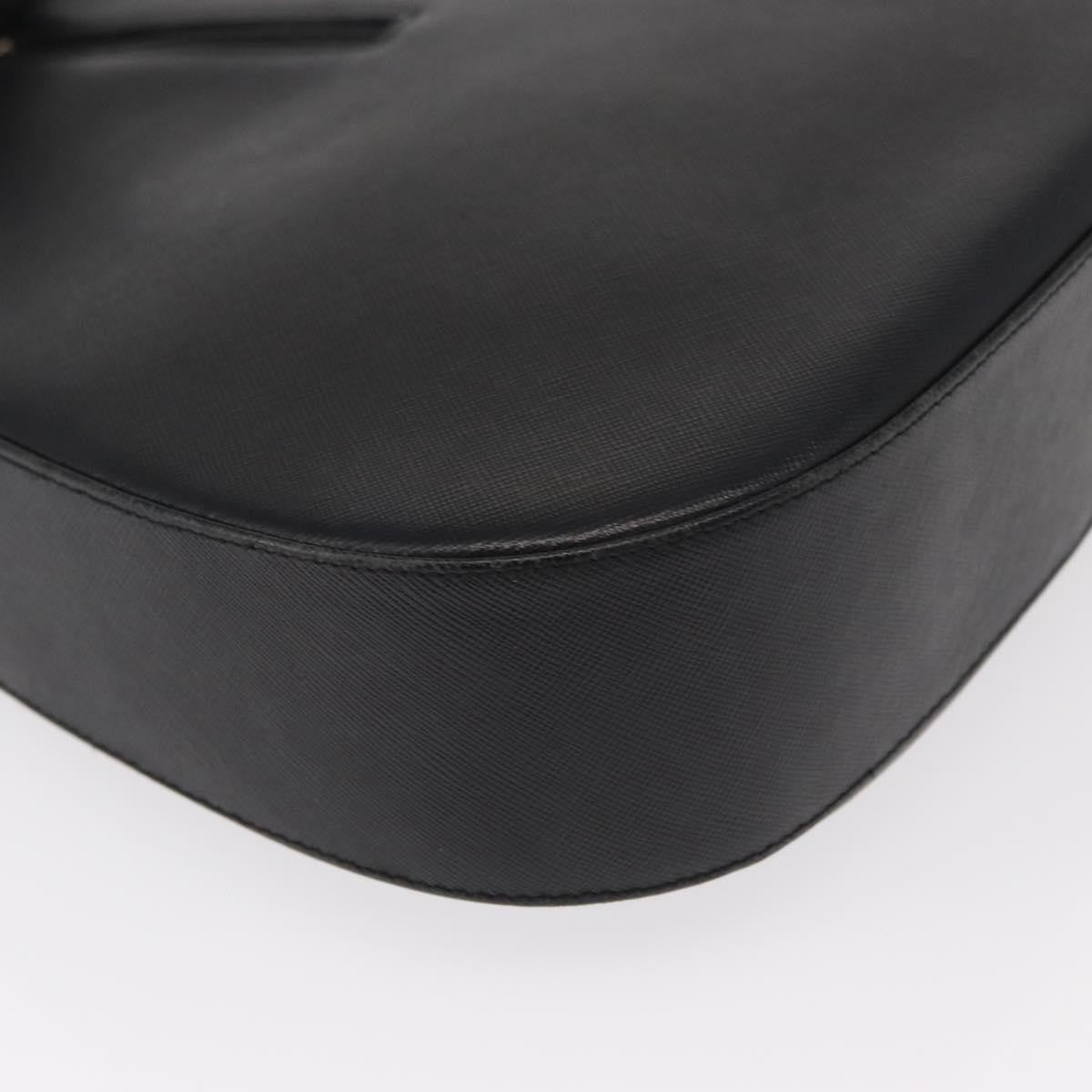 Salvatore Ferragamo Gancini Leather Black Leather Shoulder Bag Bag (Pre-Owned)
