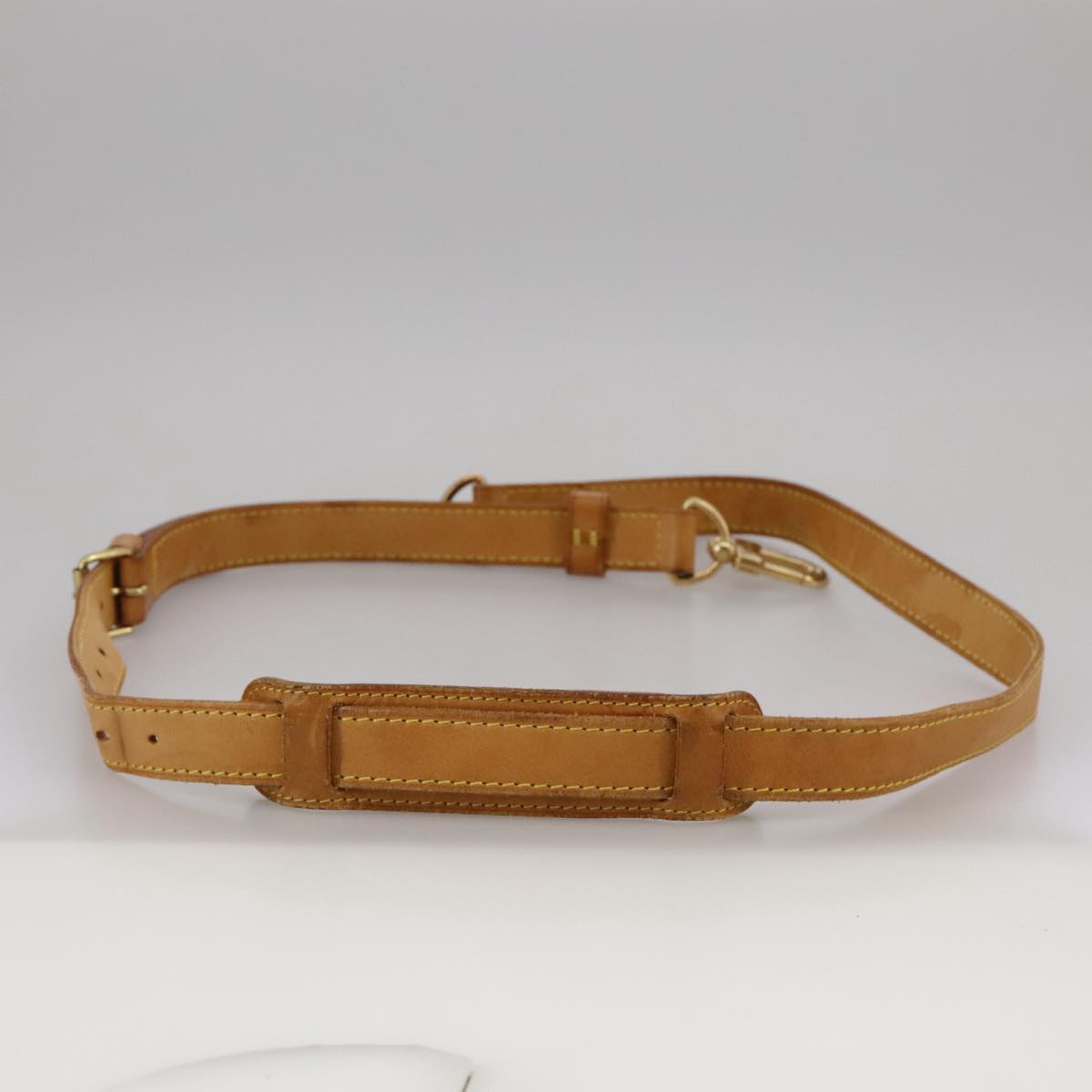 Louis Vuitton Shoulder Strap Beige Leather Bag Jewelry (Pre-Owned)