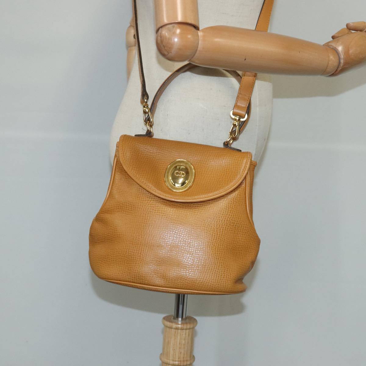 Dior Brown Leather Handbag (Pre-Owned)