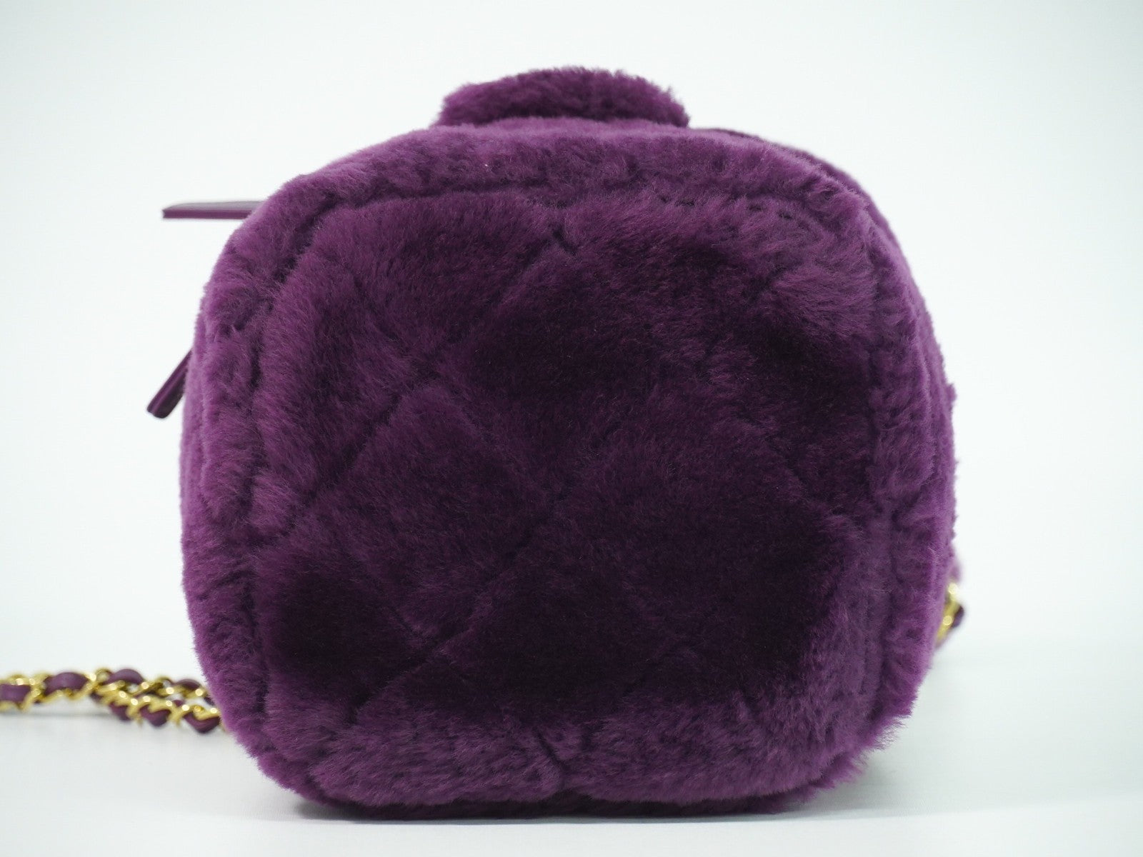 Chanel Coconing Top Handle Vanity Case With Chain Quilted Shearling Purple Faux_Fur Clutche & Pouche Bag (Pre-Owned)