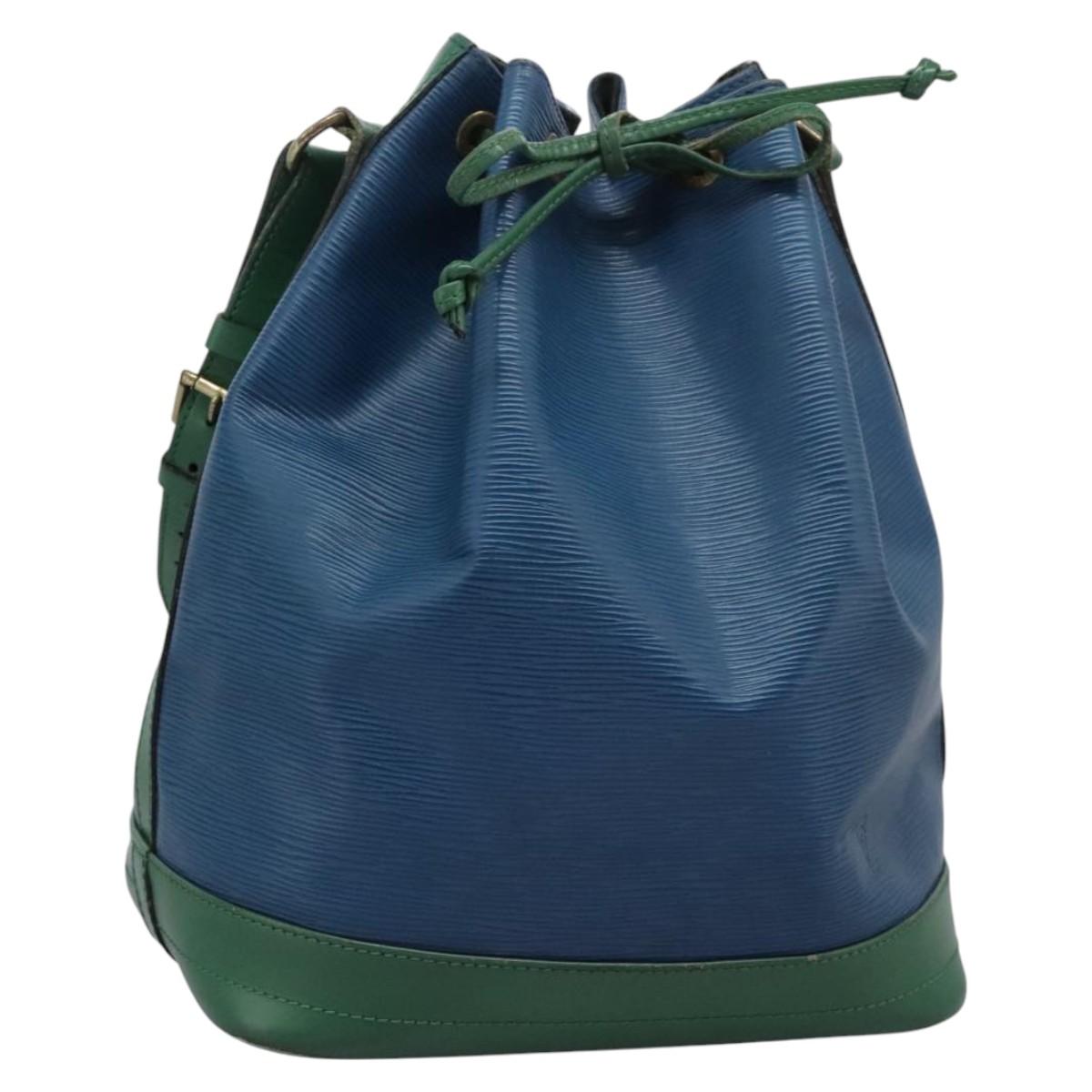 Louis Vuitton Noe Blue Leather Shoulder Bag (Pre-Owned)