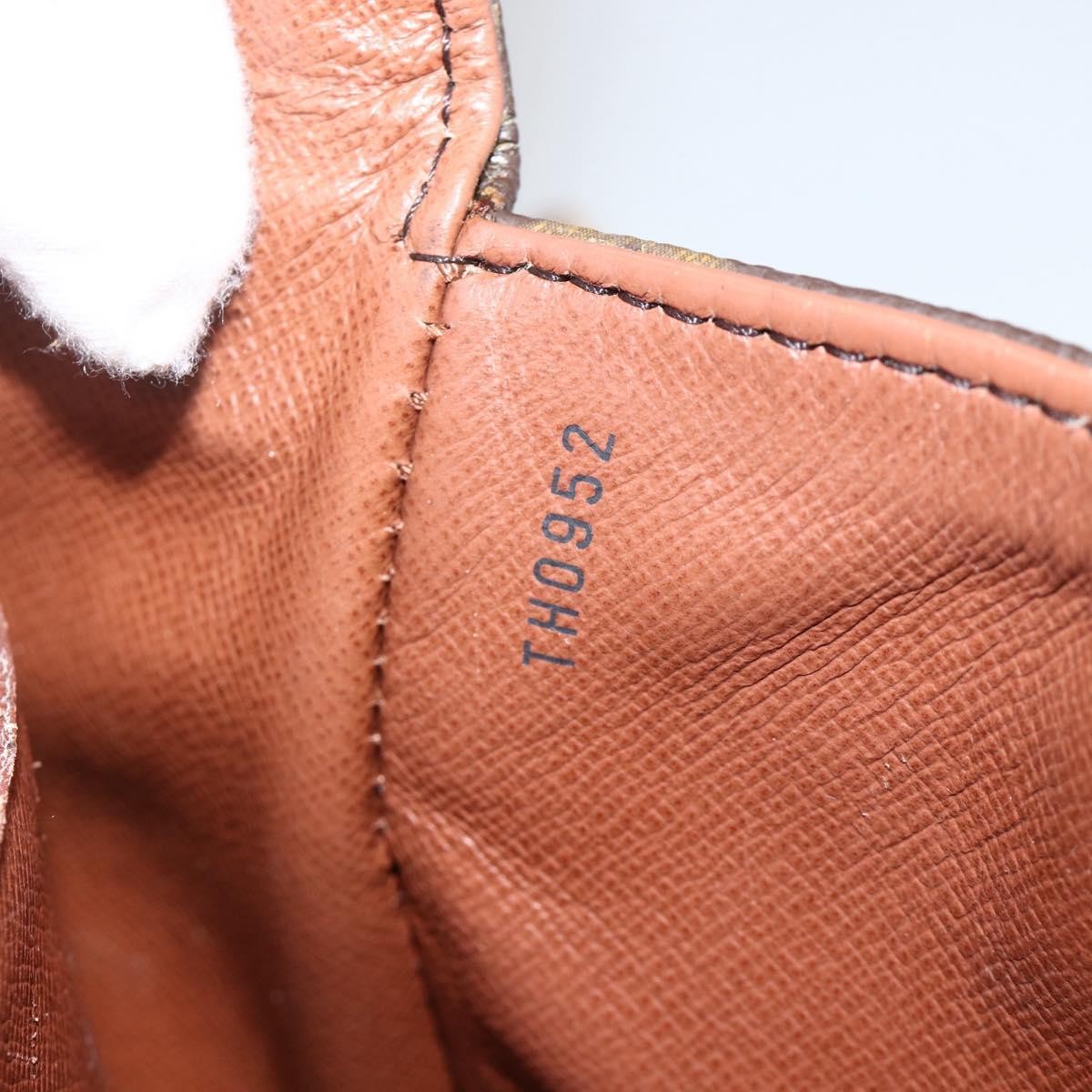 Louis Vuitton Saint Cloud Monogram Canvas Brown Canvas Handbag (Pre-Owned)