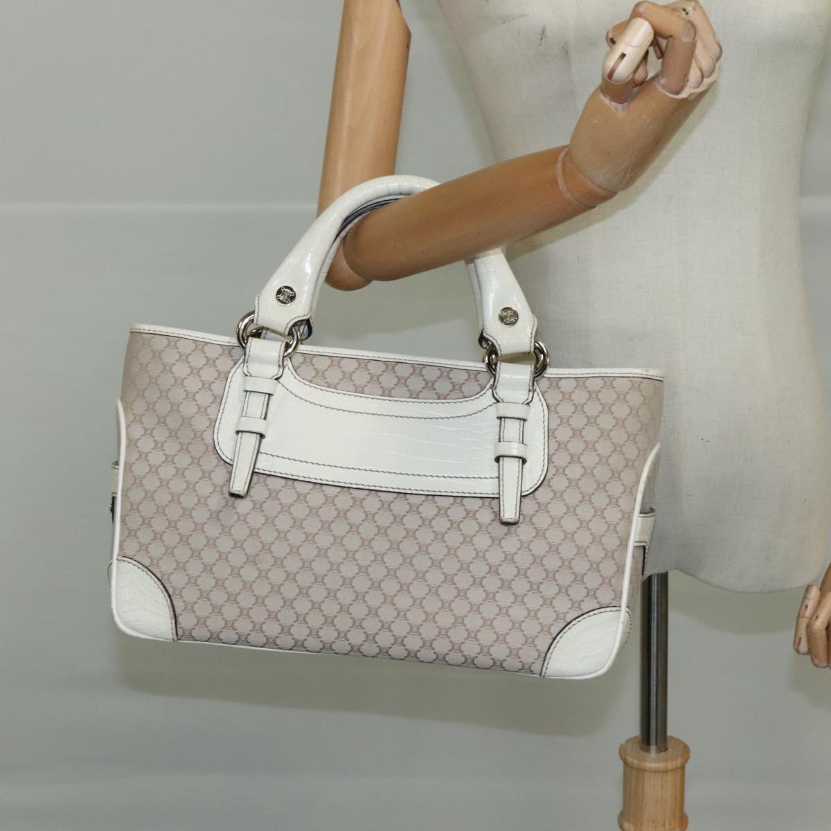 Céline Boogie Beige Canvas Handbag (Pre-Owned)