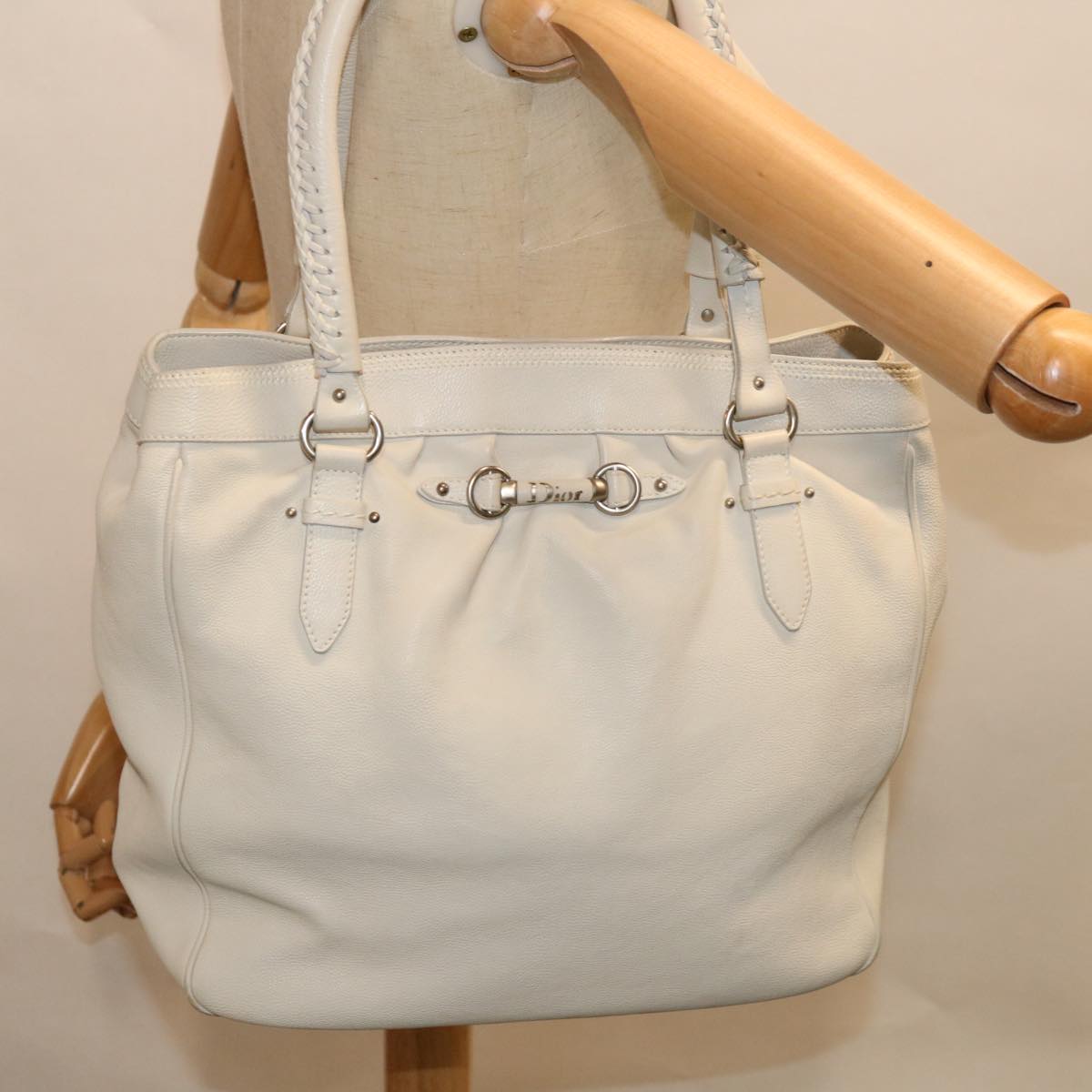 Dior White Leather Tote Bag (Pre-Owned)