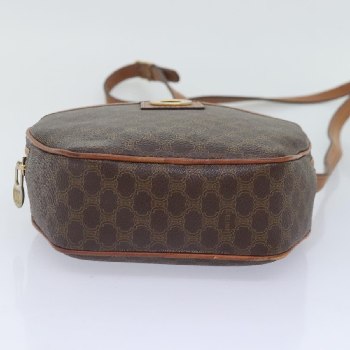 Céline Brown Canvas Shoulder Bag (Pre-Owned)