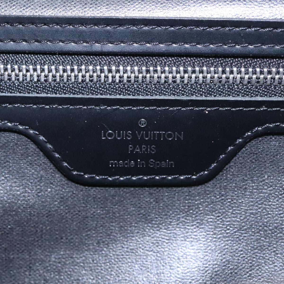 Louis Vuitton Parana Green Canvas Clutch Bag (Pre-Owned)