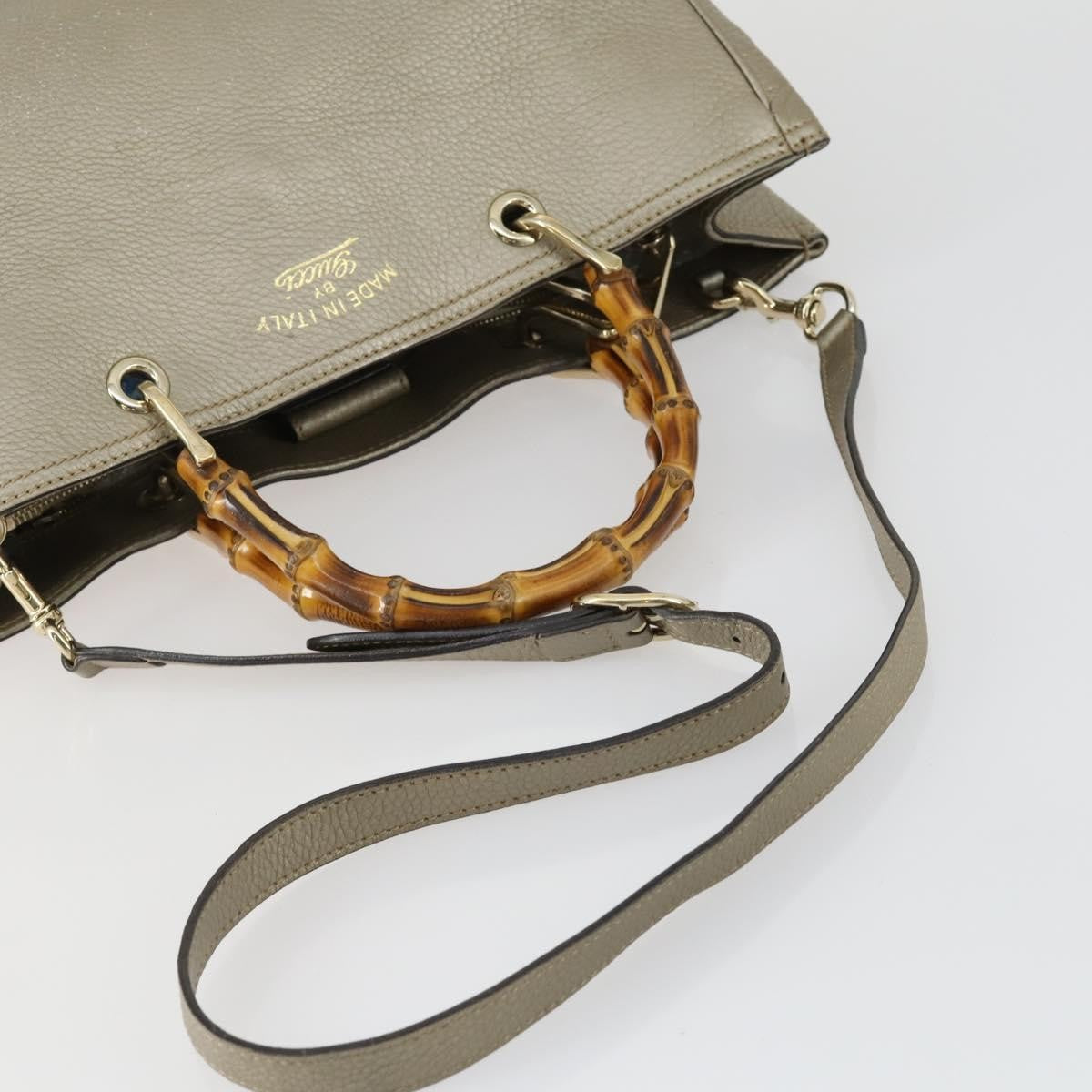 Gucci Bamboo Shopper Leather Beige Leather Tote Bag Bag (Pre-Owned)