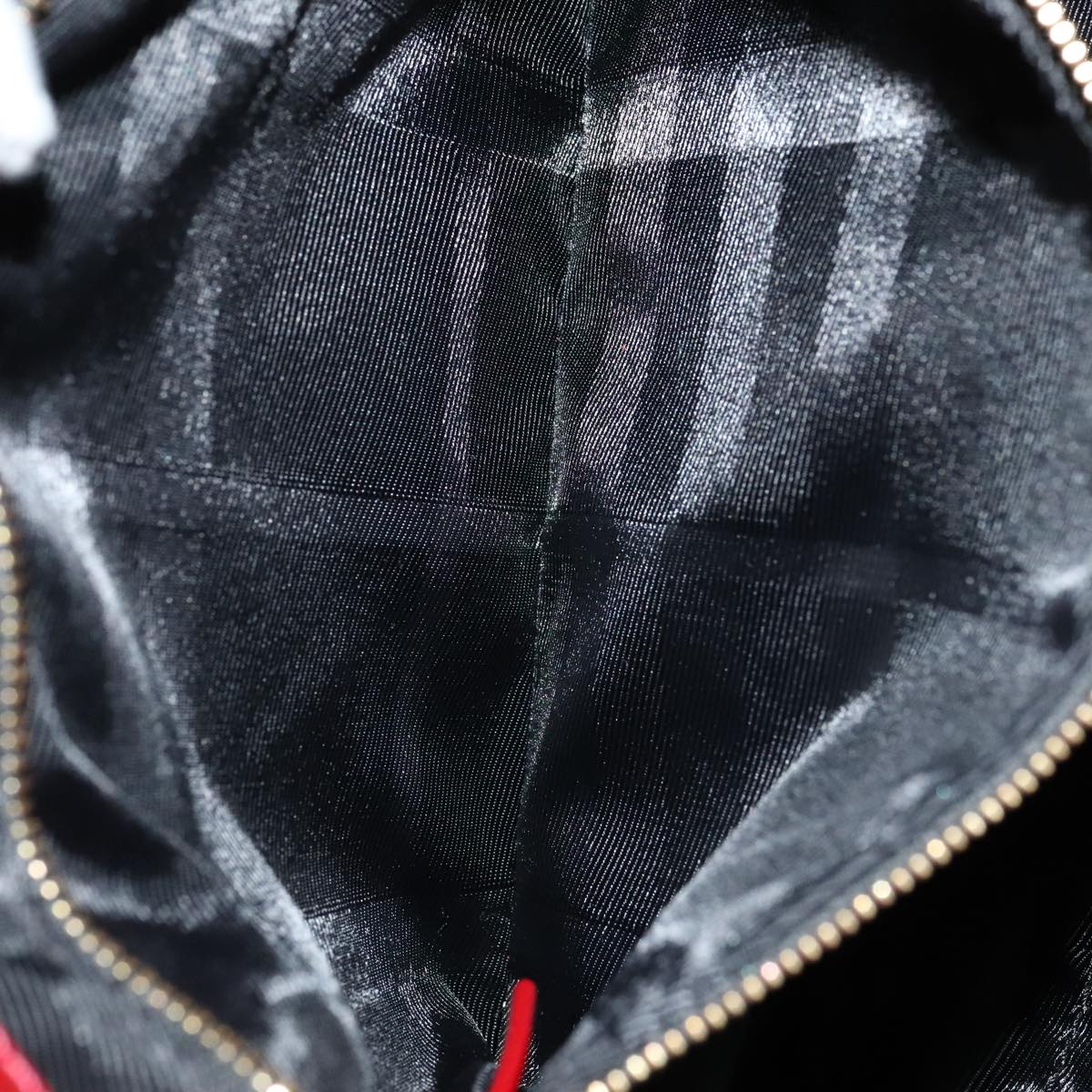 Burberry Shoulder Bag Red Synthetic Shoulder Bag (Pre-Owned)