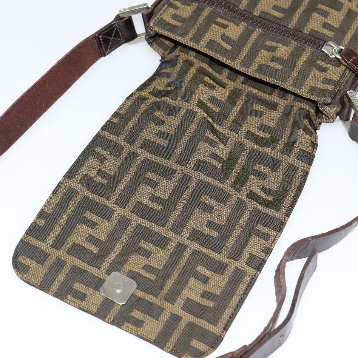 Fendi Zucca Brown Canvas Shoulder Bag (Pre-Owned)