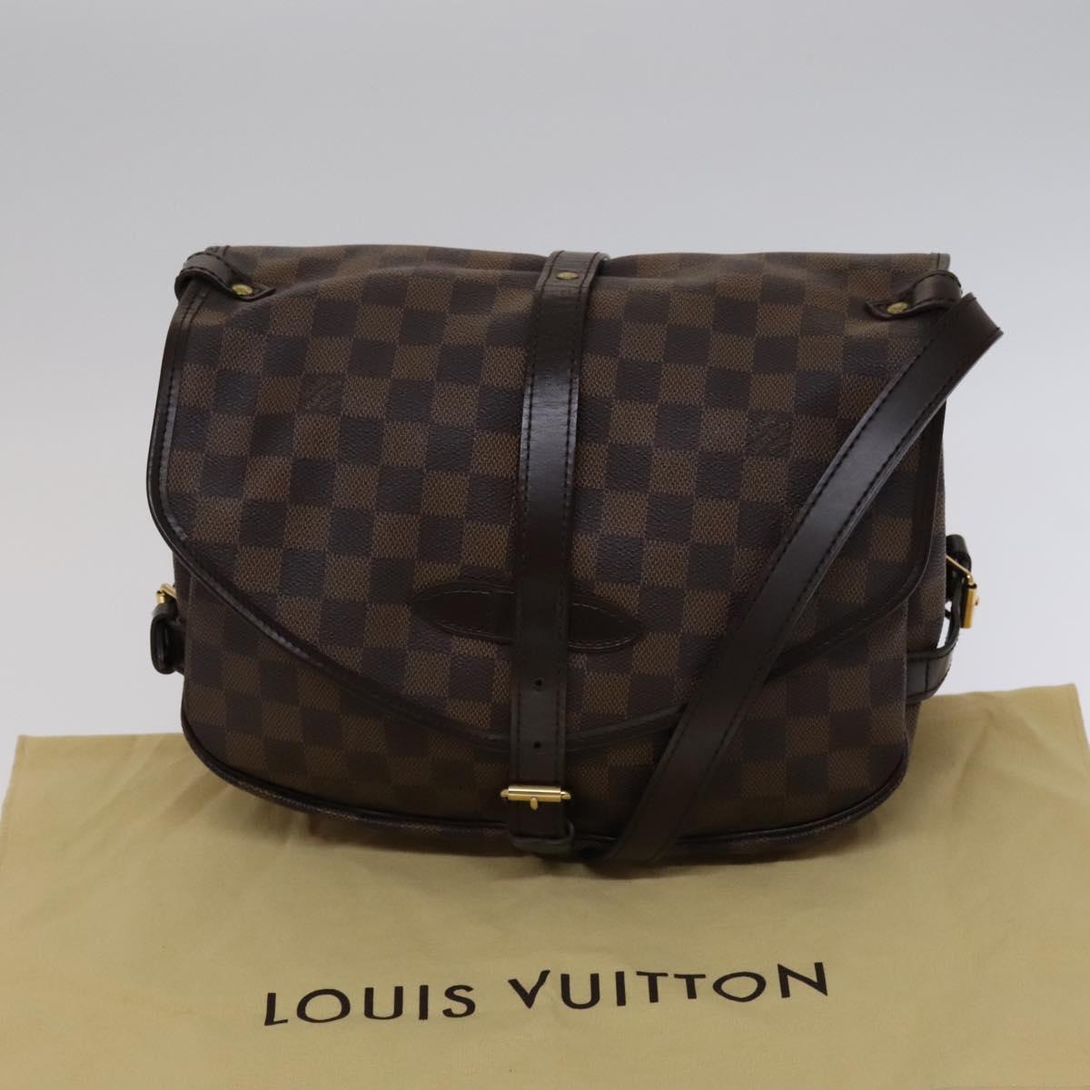 Louis Vuitton Saumur 30 Brown Canvas Shoulder Bag (Pre-Owned)