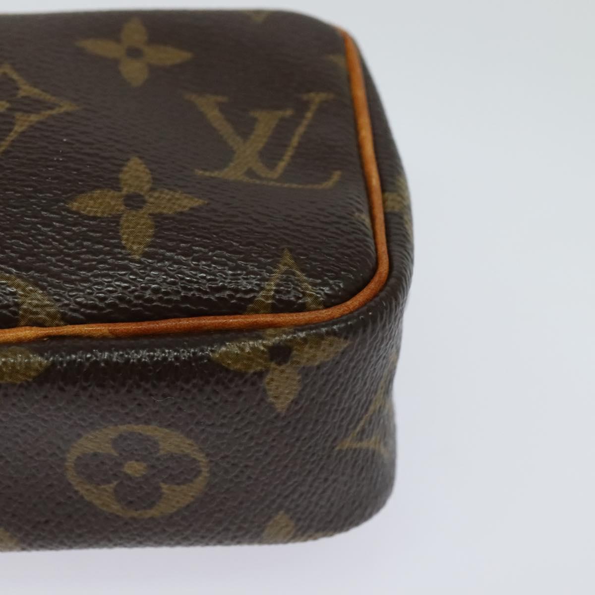 Louis Vuitton Wapity Brown Canvas Clutch Bag (Pre-Owned)
