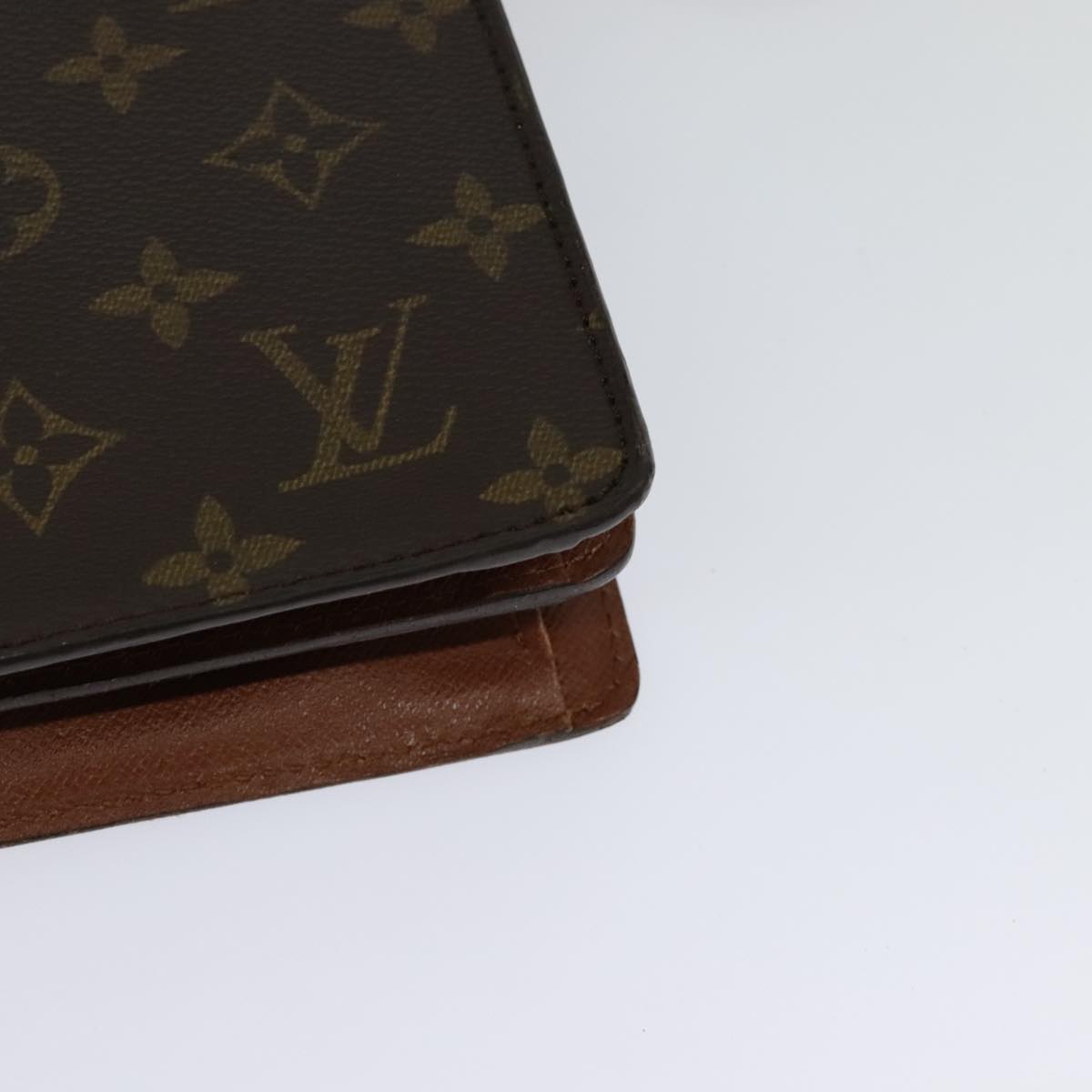 Louis Vuitton Courcelle Brown Canvas Shoulder Bag (Pre-Owned)