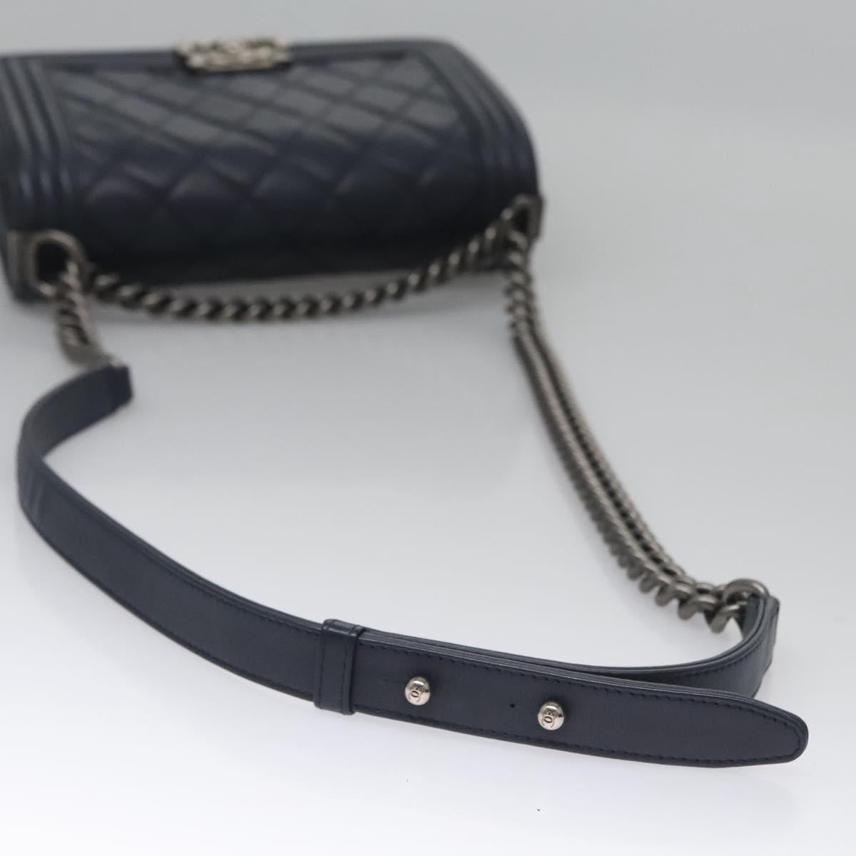 Chanel Boy Navy Leather Shoulder Bag (Pre-Owned)
