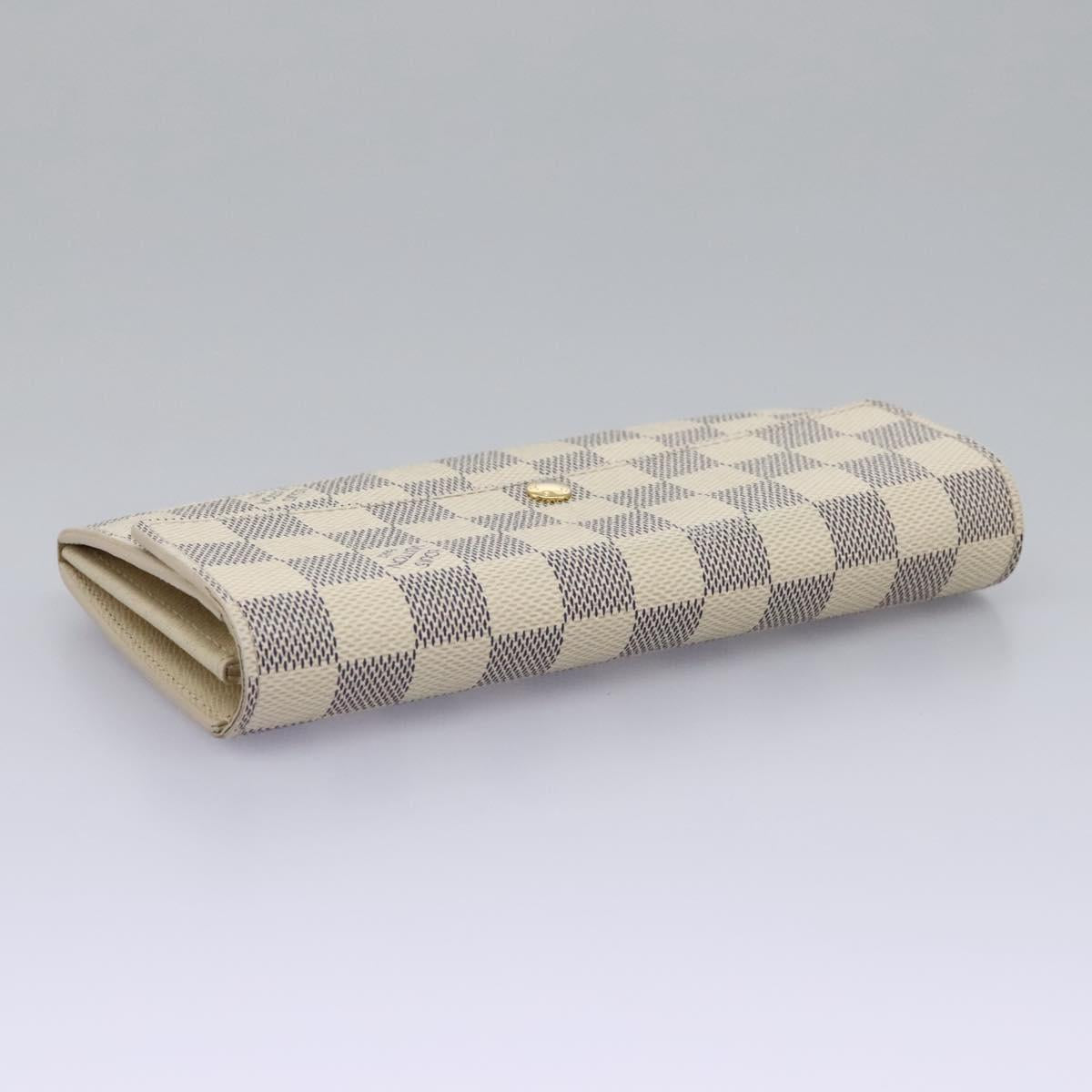 Louis Vuitton Sarah White Canvas Wallet (Pre-Owned)