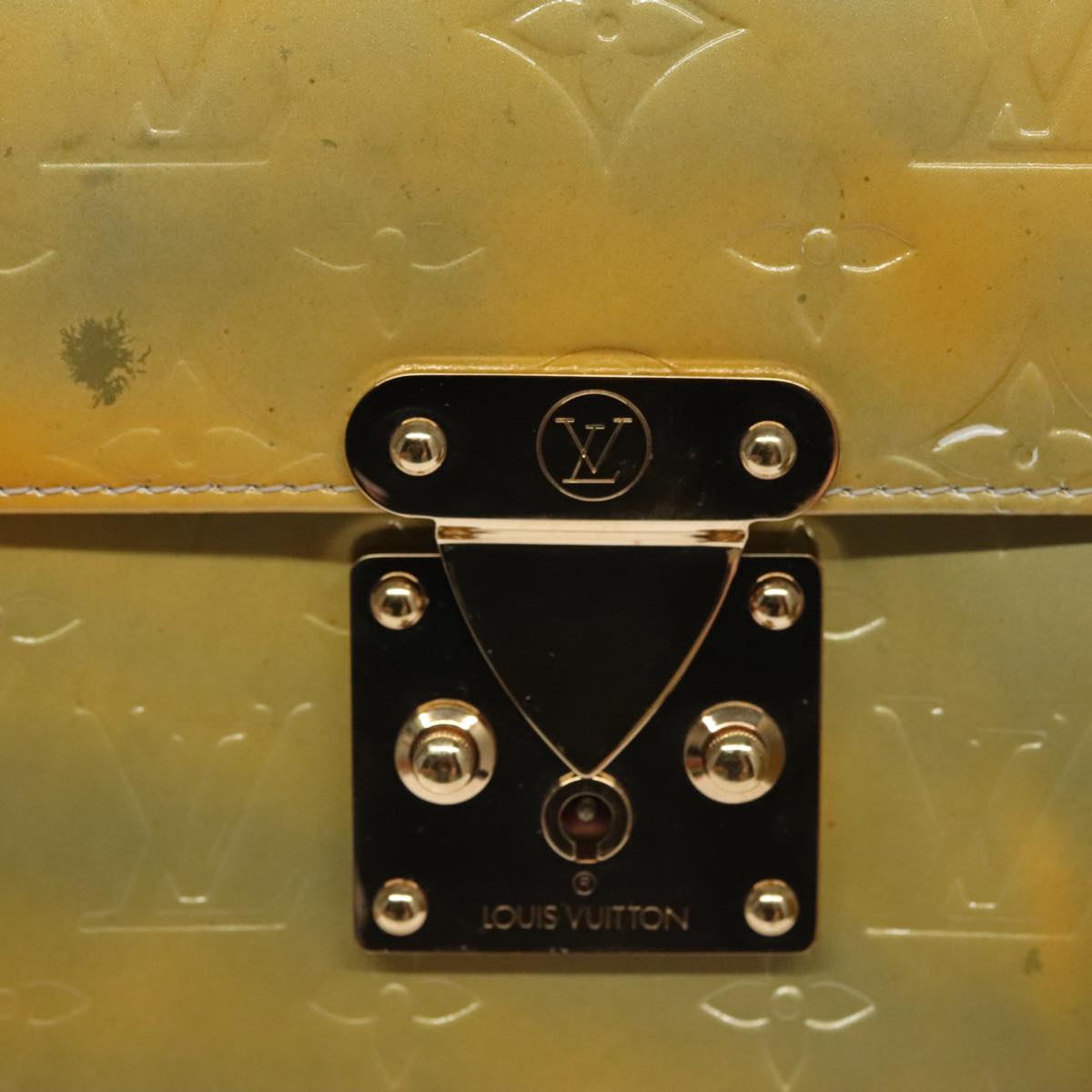 Louis Vuitton Spring Street Yellow Patent Leather Handbag (Pre-Owned)