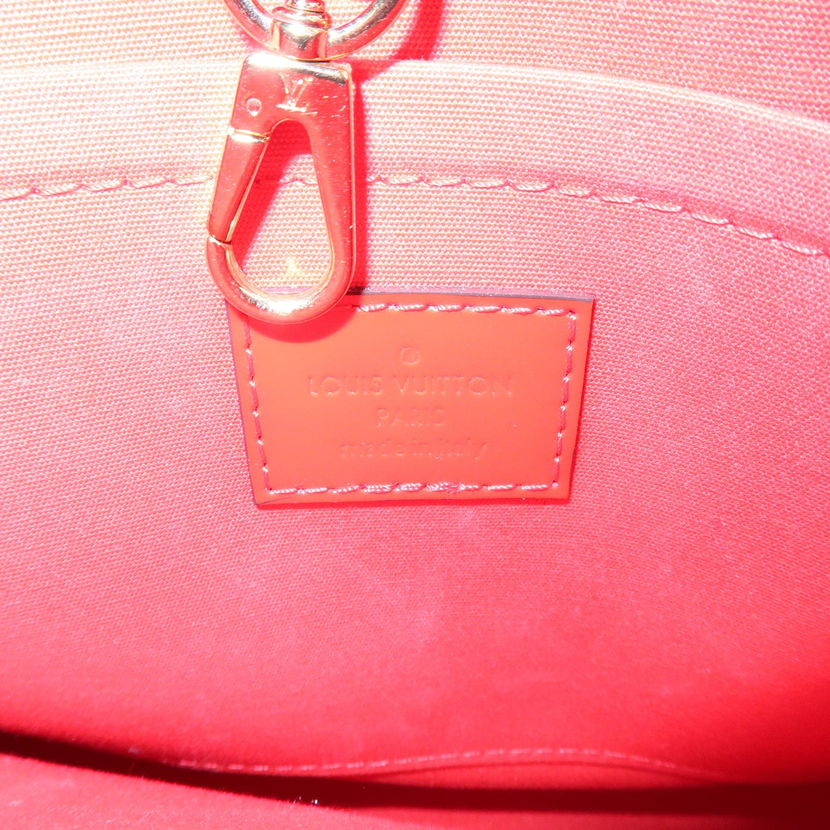Louis Vuitton Montaigne Monogram Vernis Red Patent_Leather Handbag (Pre-Owned)