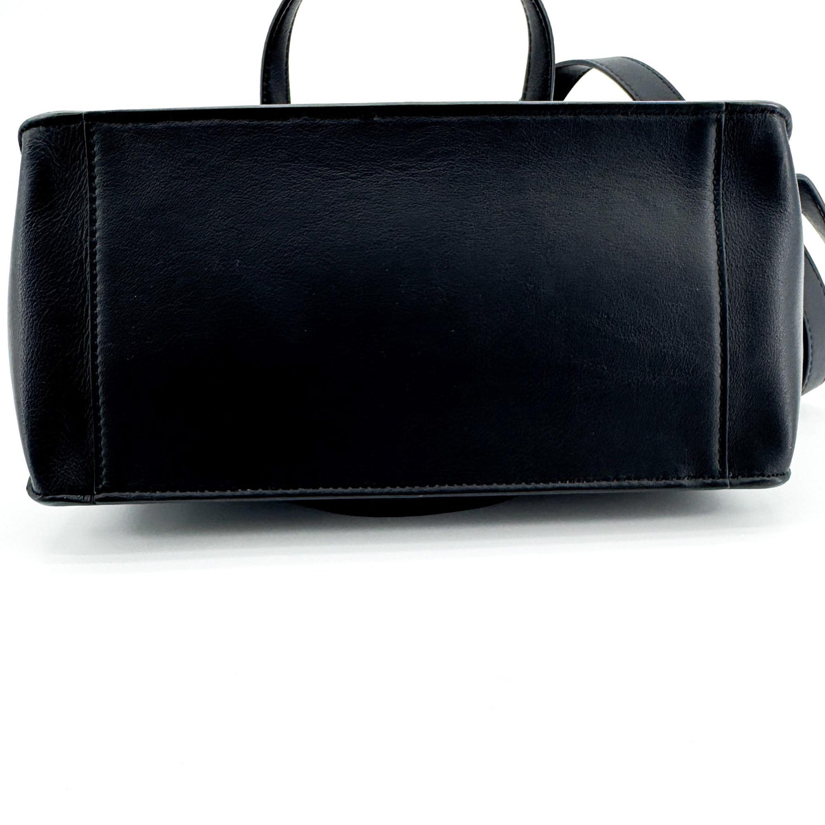 Fendi Flip Leather With Suede Black Leather Tote Bag Bag (Pre-Owned)