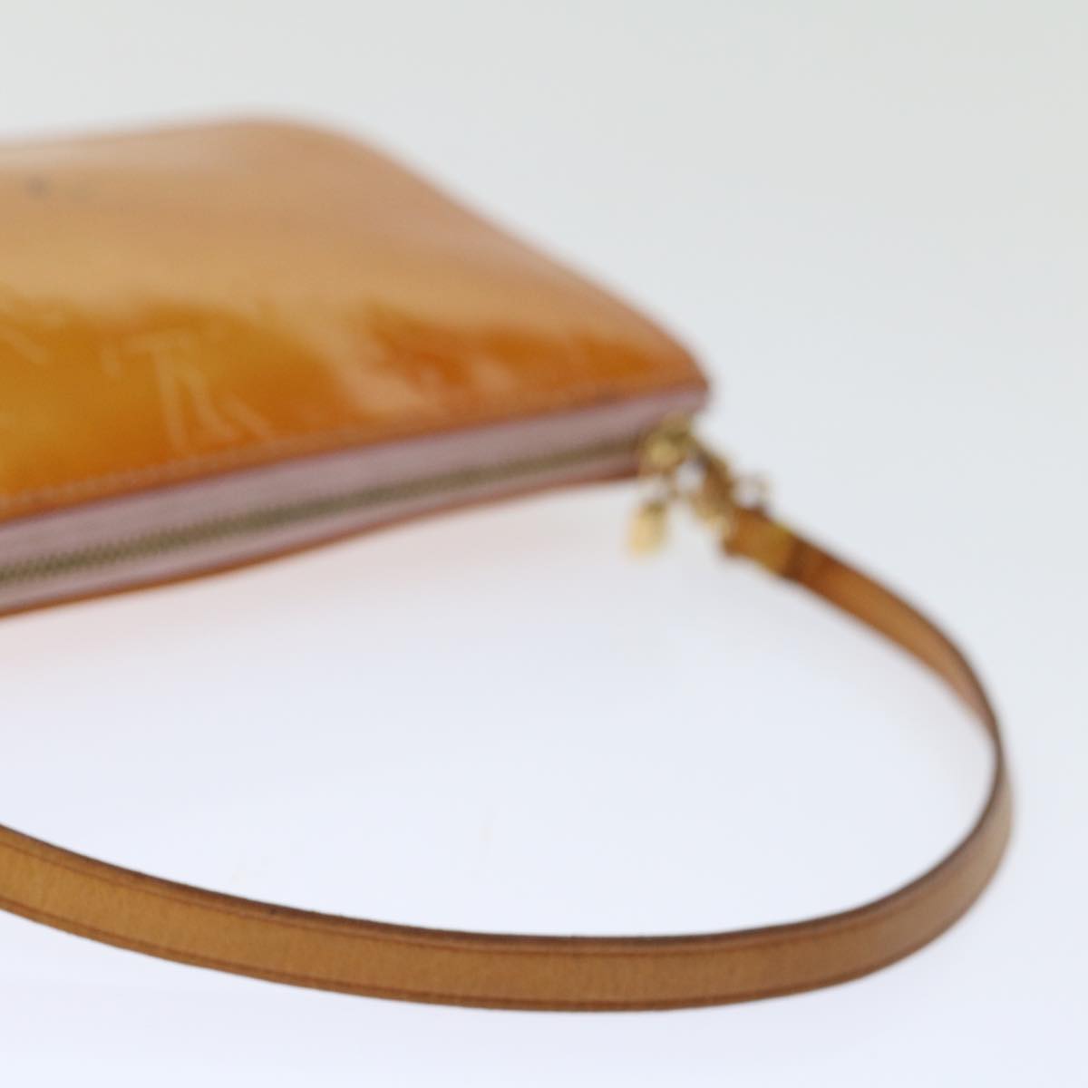 Louis Vuitton Pochette Brown Patent Leather Handbag (Pre-Owned)