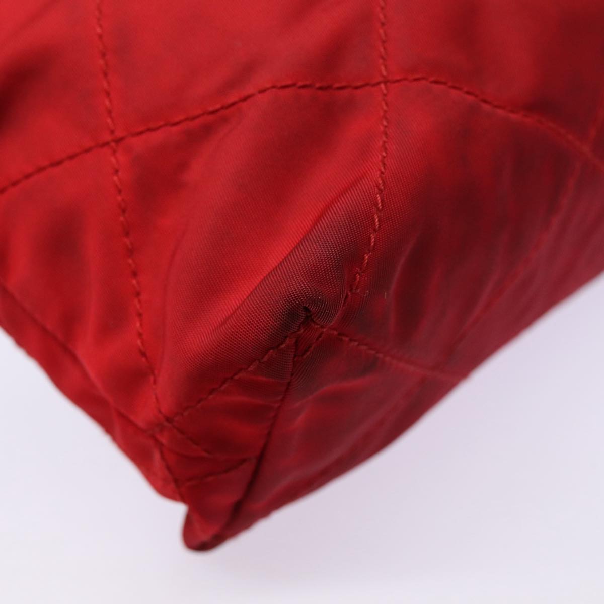 Prada Tessuto Red Synthetic Clutch Bag (Pre-Owned)