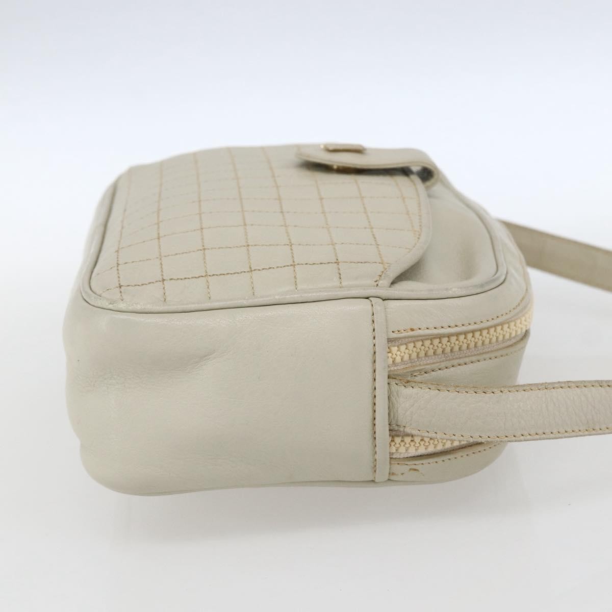 Celine Vintage Leather White Leather Shoulder Bag Bag (Pre-Owned)
