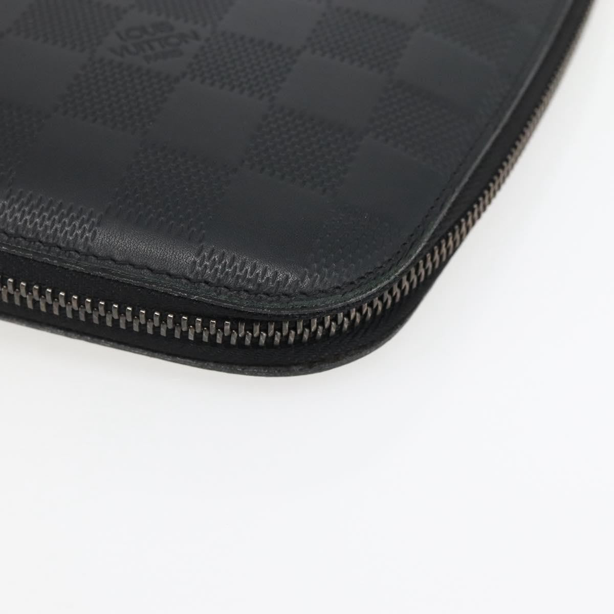 Louis Vuitton Organiser Atholl Leather Black Leather Bag (Pre-Owned)