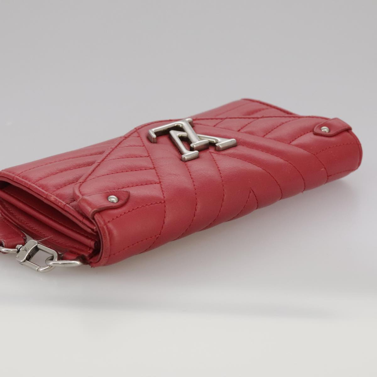 Louis Vuitton New Wave Red Leather Wallet (Pre-Owned)