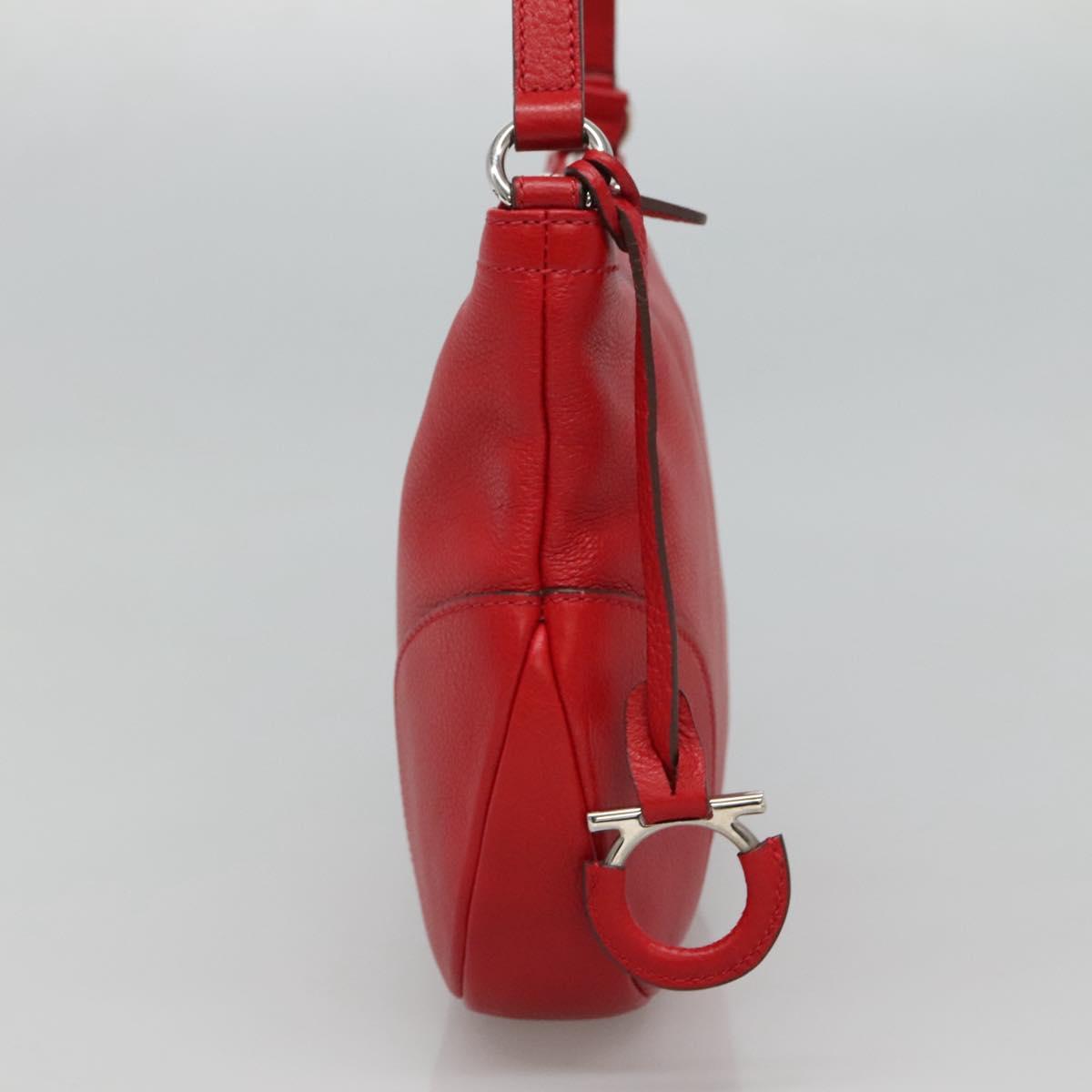 Salvatore Ferragamo Gancini Red Leather Shoulder Bag (Pre-Owned)