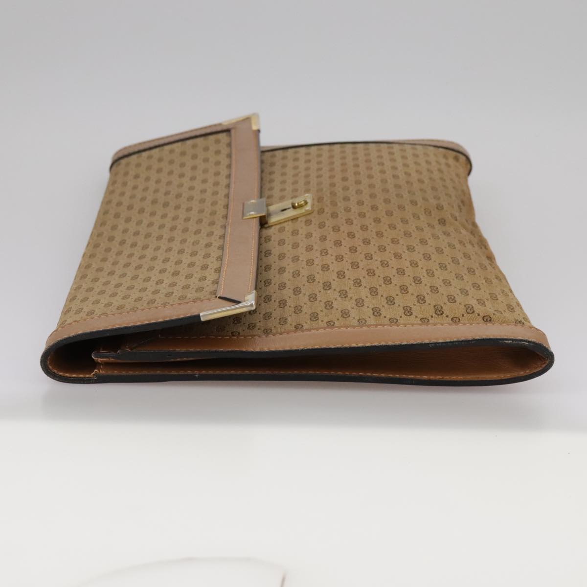 Gucci Micro Small Gg Canvas Beige Canvas Clutch Bag (Pre-Owned)