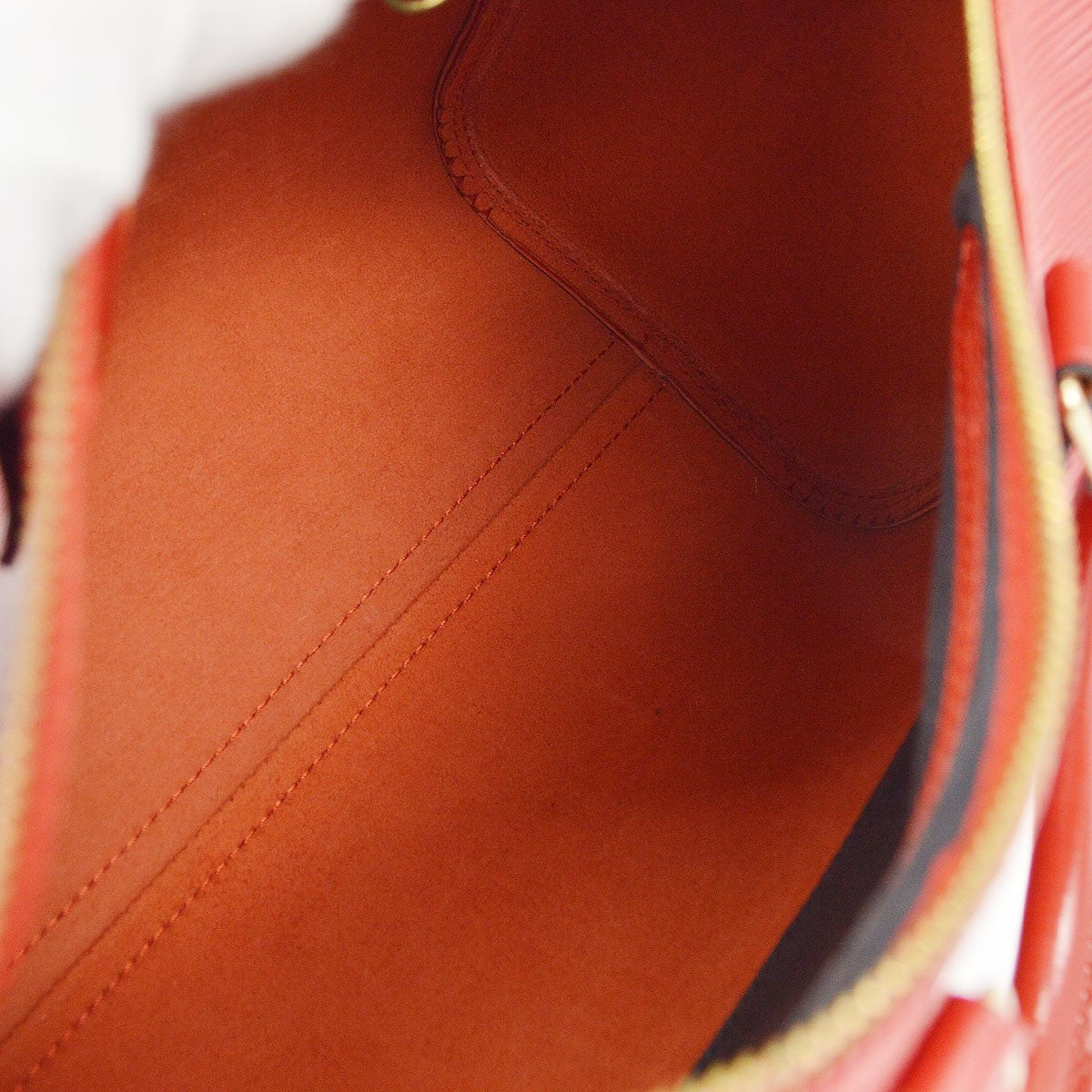 Louis Vuitton Speedy Epi Leather Red Leather Handbag (Pre-Owned)