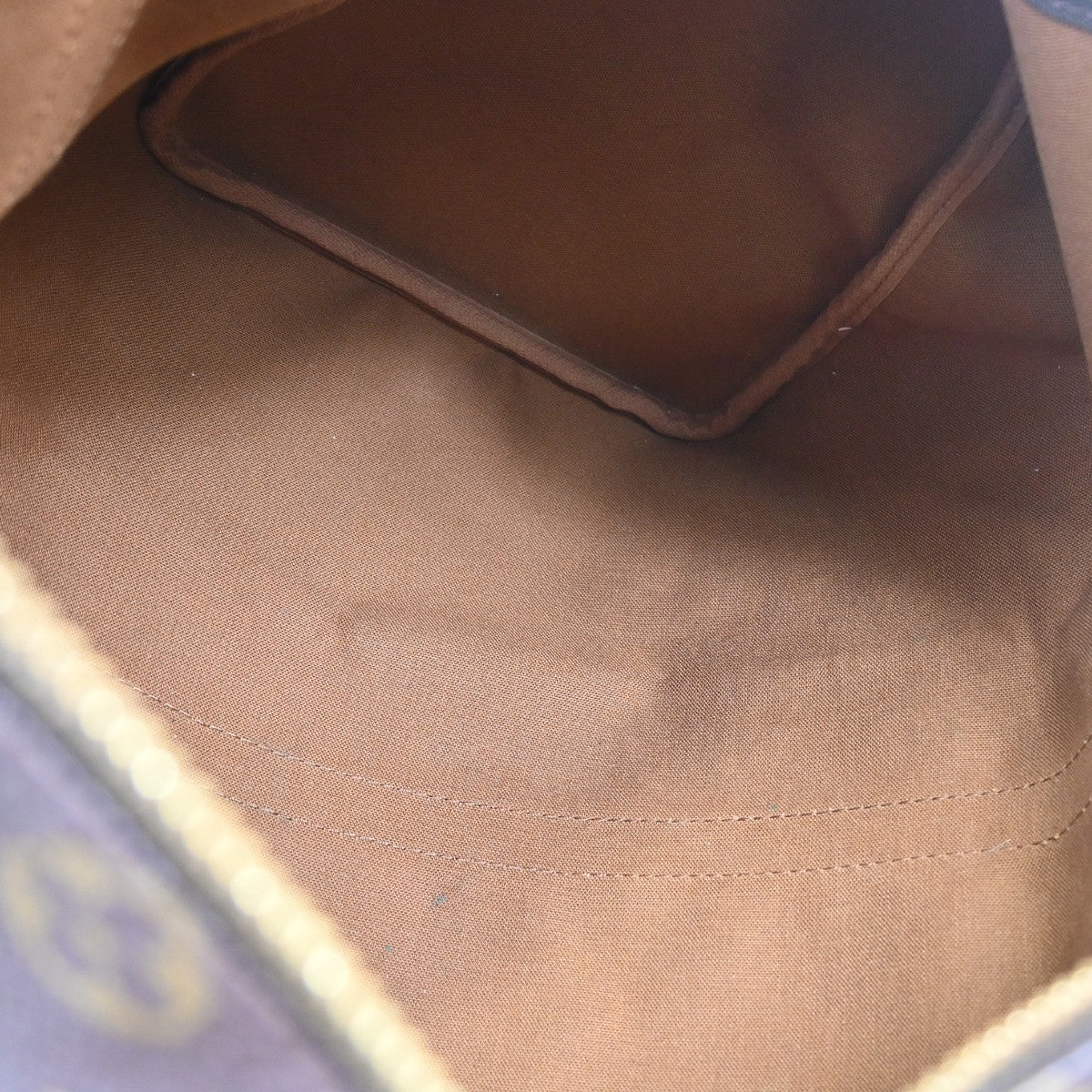 Louis Vuitton Keepall Monogram Canvas Brown Canvas Travel Bag Bag (Pre-Owned)